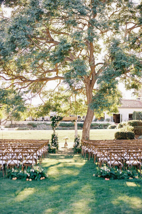 An Outdoor Wedding for Gwynne and Maxx