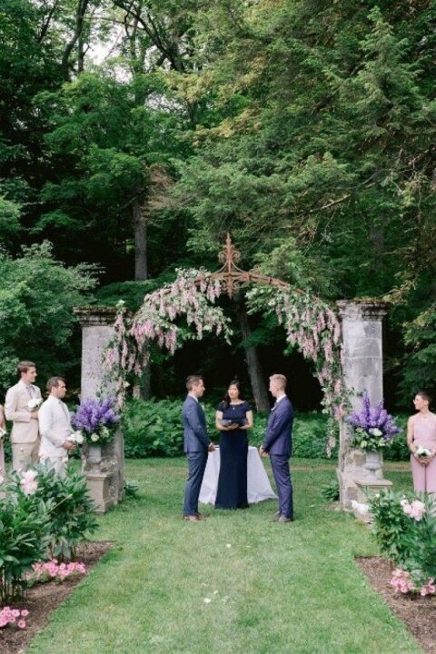 An Outdoor Wedding for Alexander and Stephen