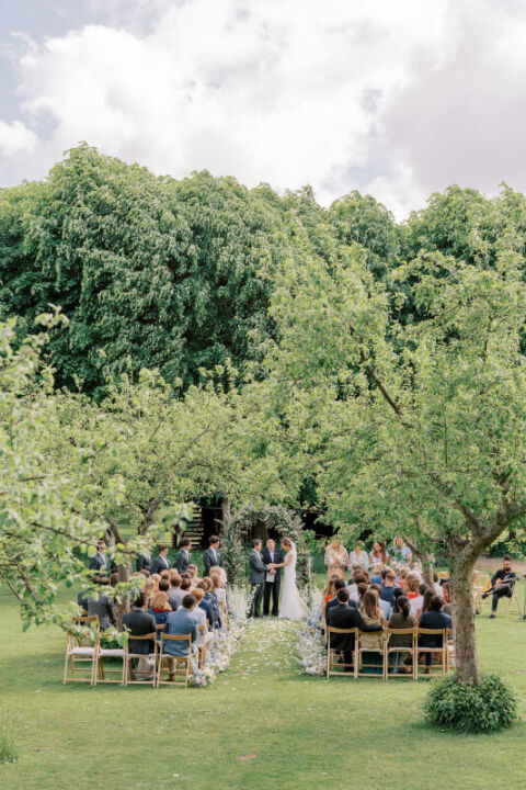An Outdoor Wedding for Jessie and Jonathan