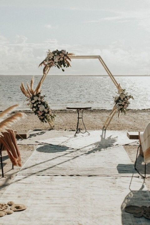 A Beach Wedding for Vilma and Francisco