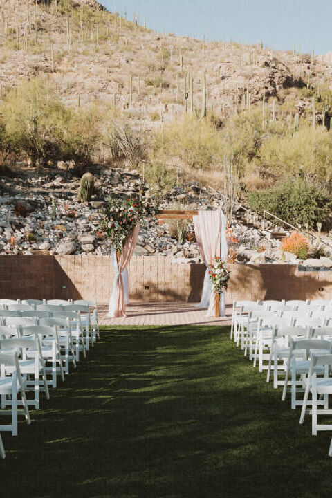 A Desert Wedding for Paola and Niven