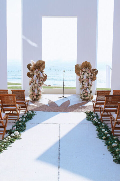 A Waterfront Wedding for Taylor & Joe