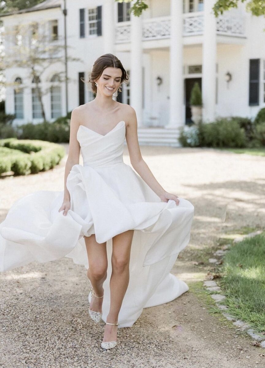 Bridal style Monique Lhuillier high-low dress with train