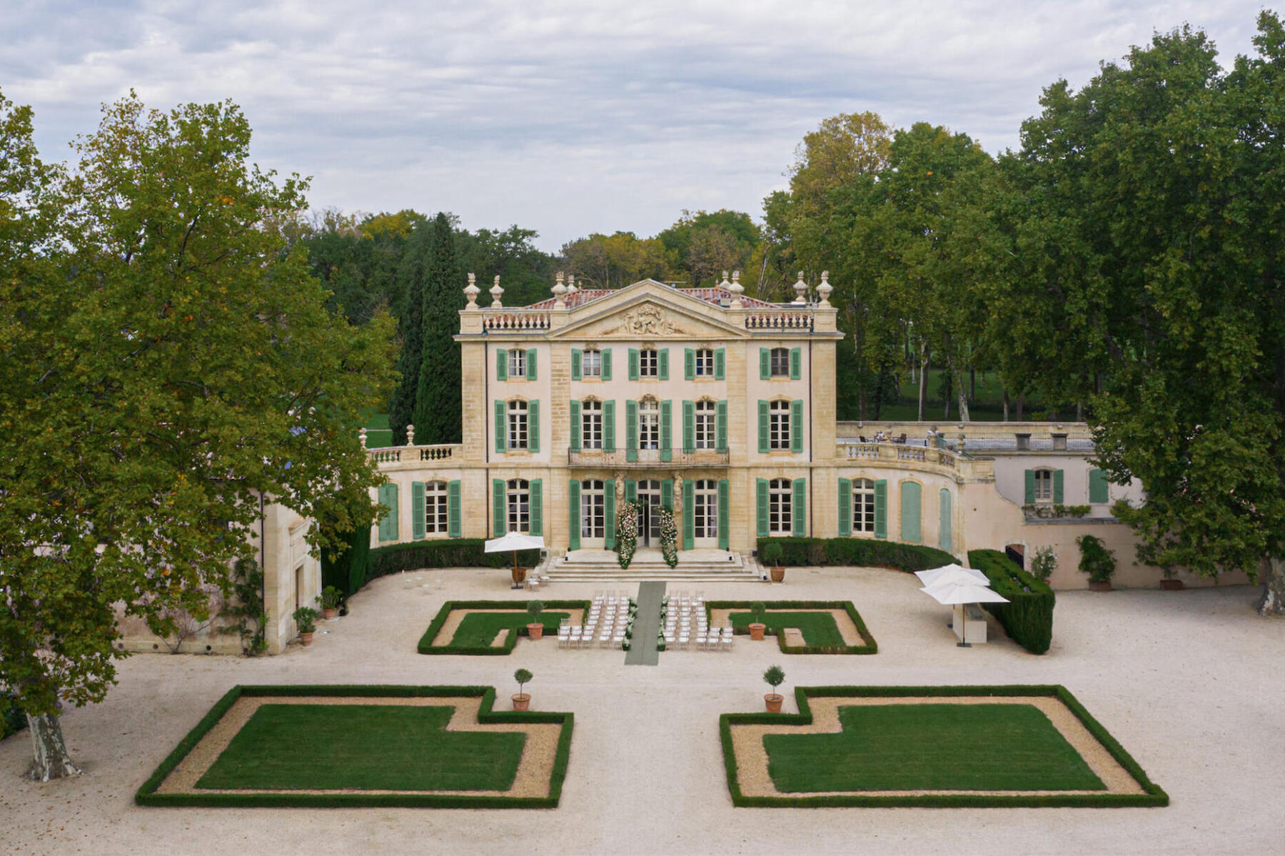 12 of the Best Chateau Wedding Venues in the South of France