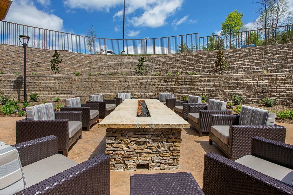 Fairfield Inn & Suites Pigeon Forge | Wedding Venues | Pigeon Forge