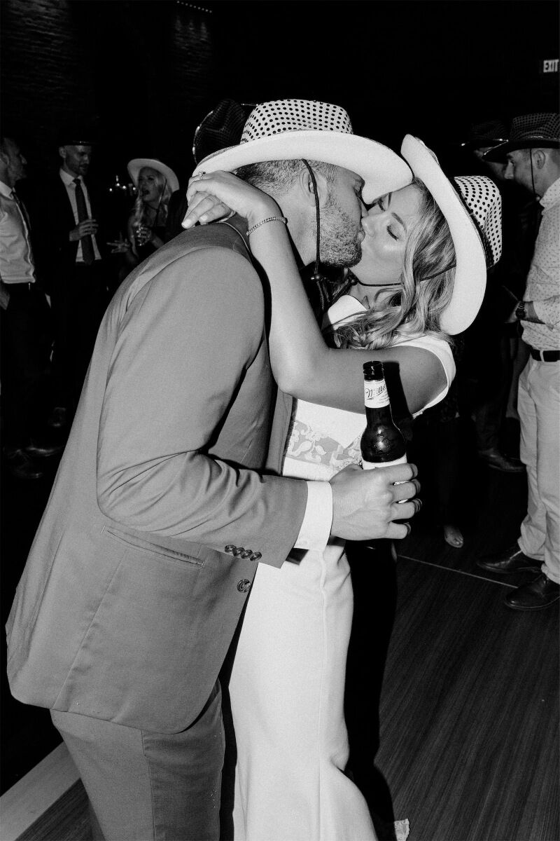 Hallas photo wedding photographer nashville tennessee
