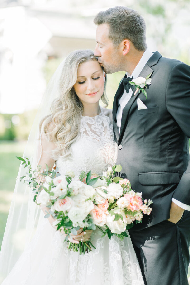 Charleston Area Weddings | The River House at Lowndes Grove | Hannah ...