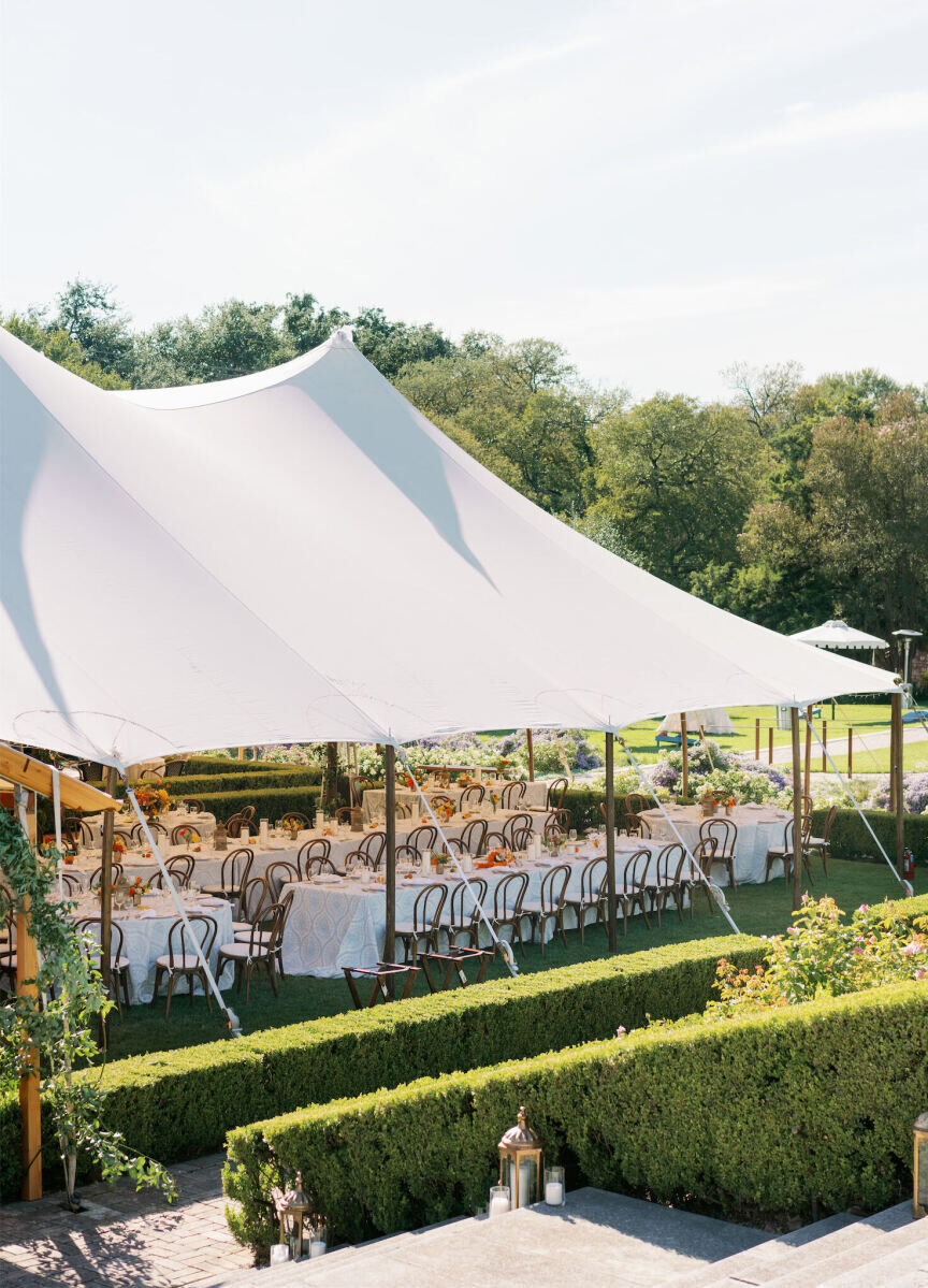 A tented reception of an Indian fusion wedding in Austin.