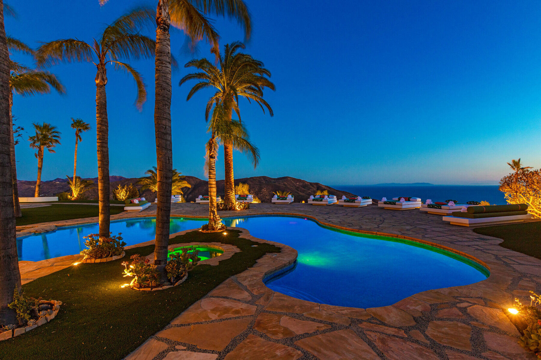 Malibu Dream Resort