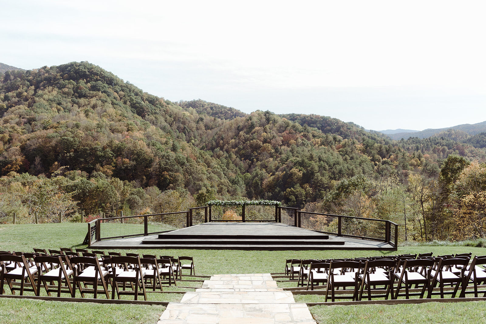 Sugar Hollow Retreat | Wedding Venues | Butler, Tennessee