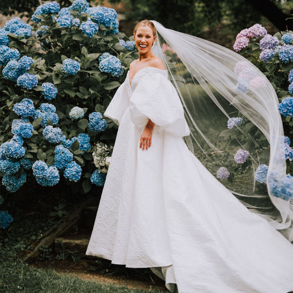 The Toilet Paper Wedding Dress Contest ROLLS OUT Once Again to find the  Most Incredible TP Wedding Dress Design in the Country! | Business Wire