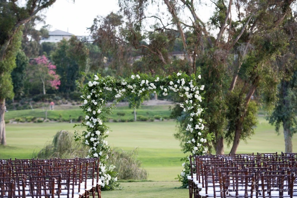 A Classic Wedding for Rose and John