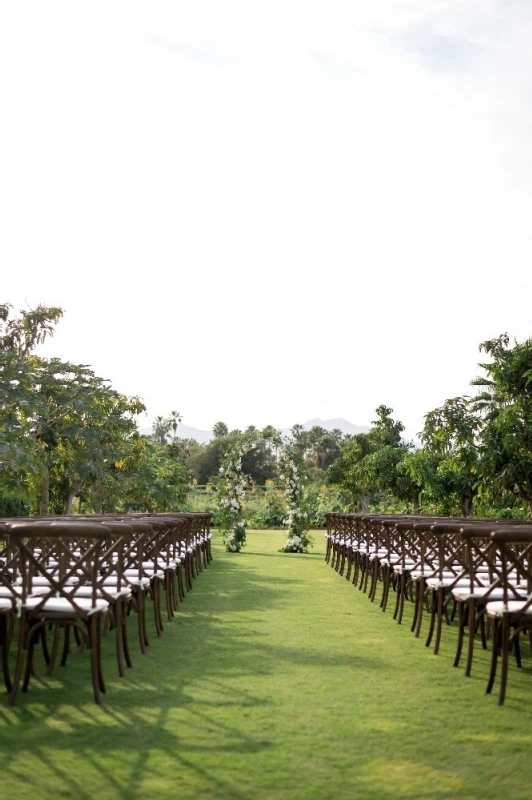 A Classic Wedding for Joelle and Henry