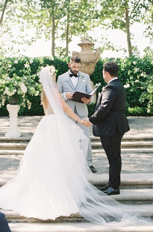 An Outdoor Wedding for Ellen and Morgan