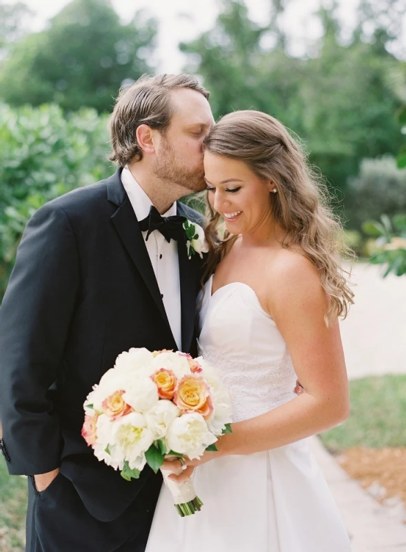 A Beach Wedding for Hadley and Andrew