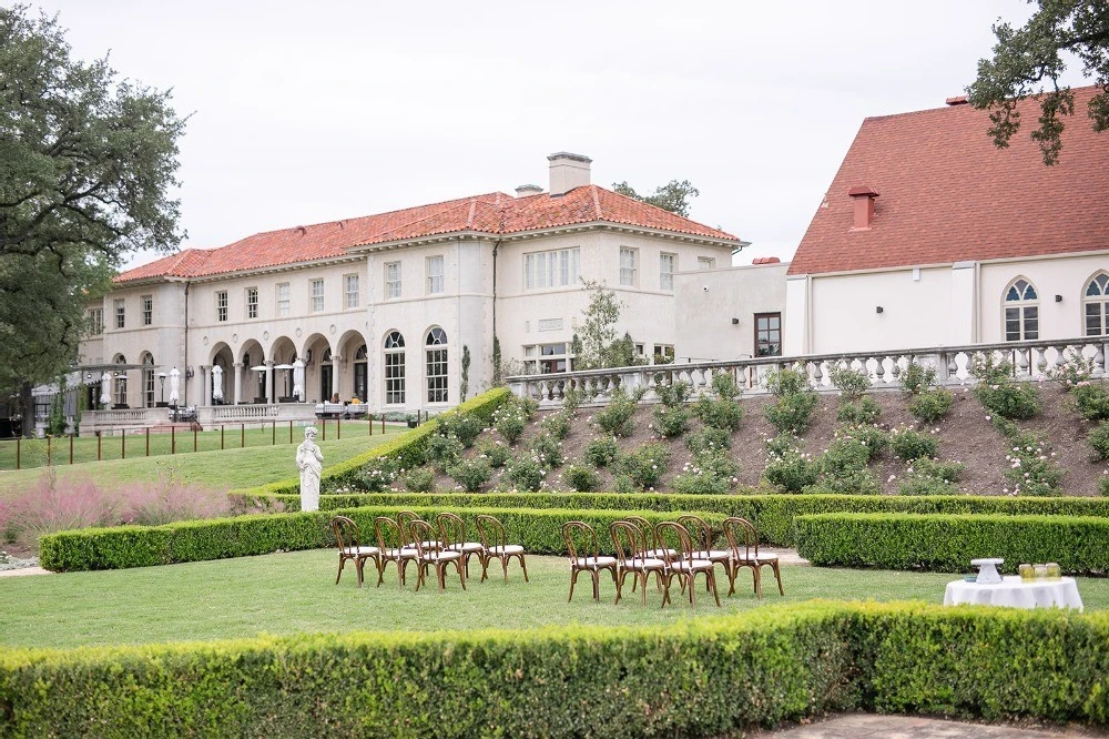 An Outdoor Wedding for Liane and Greg