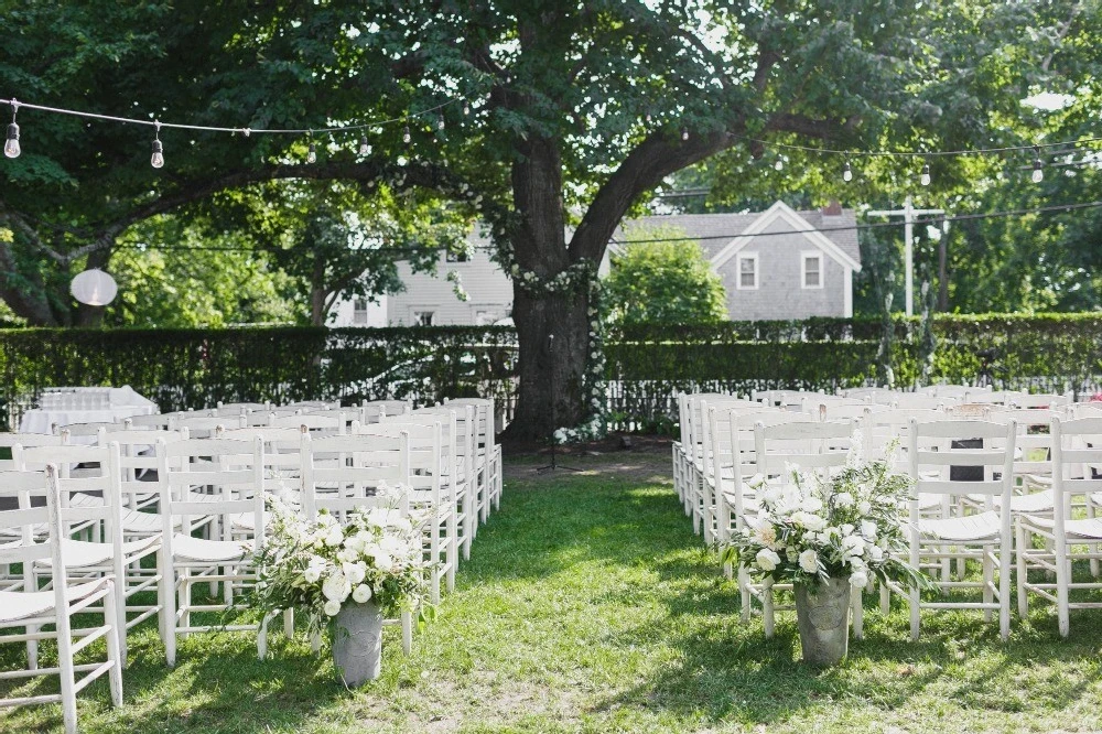 An Outdoor Wedding for Tida and Taylor