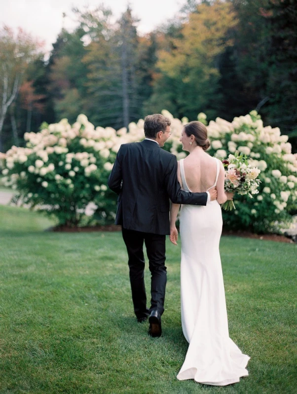 A Garden Wedding for Meaghan and Loren