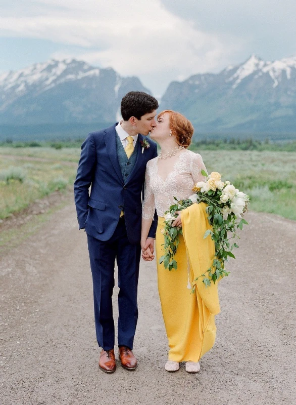 An Outdoor Wedding for Edith and Jacob