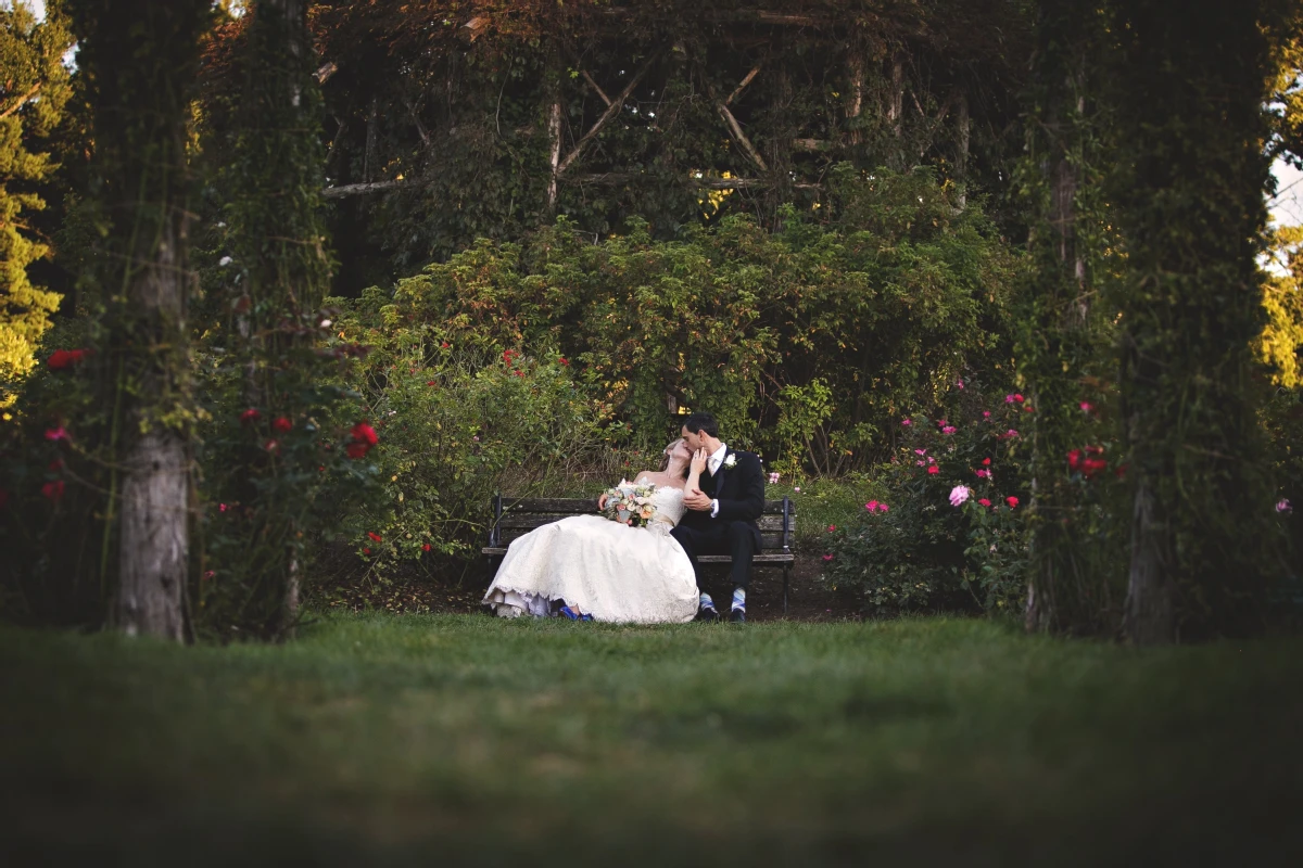 A Wedding for Sarah and Pano