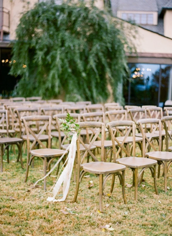 A Rustic Wedding for Lindsey and Will