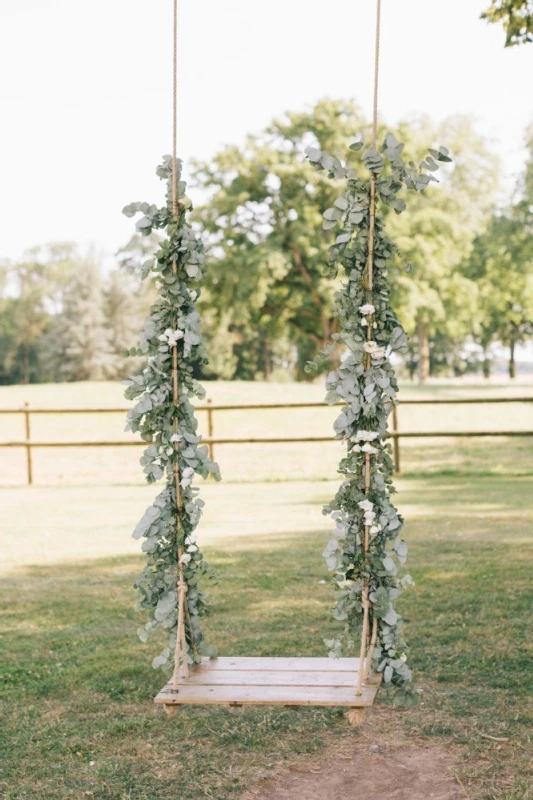 An Outdoor Wedding for Olga and Keith