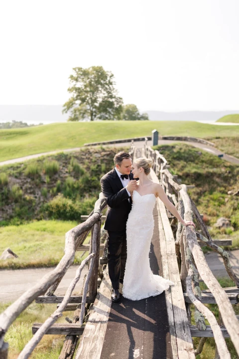 An Outdoor Wedding for Lindsay and Tres