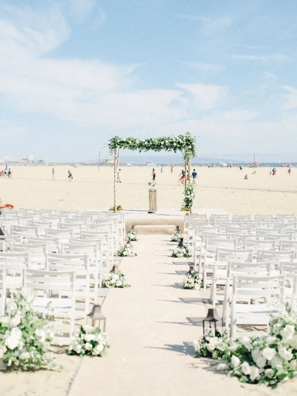 A Beach Wedding for Laura and Dan