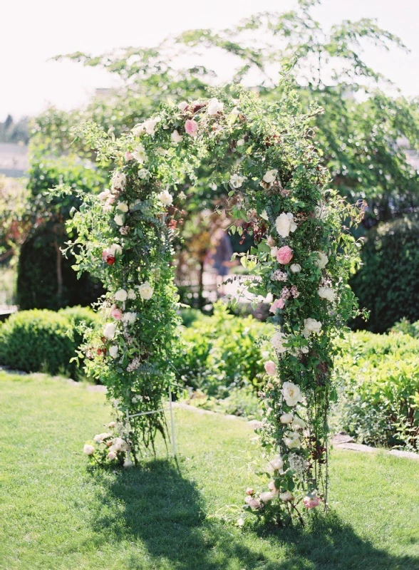 A Forest Wedding for Charlotte and Dennis