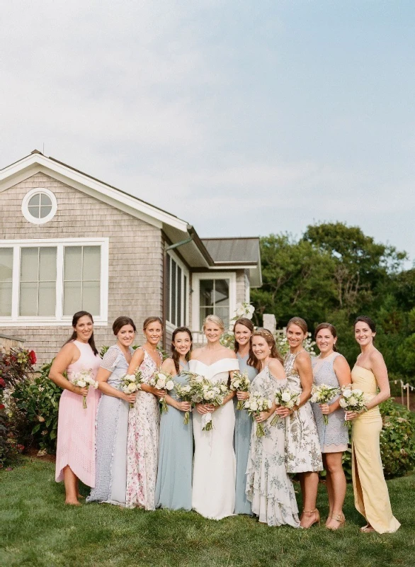 A Classic Wedding for Betsy and Lucas