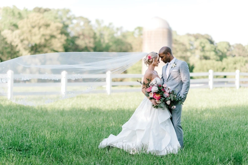 A Classic Wedding for Lauren and Roy