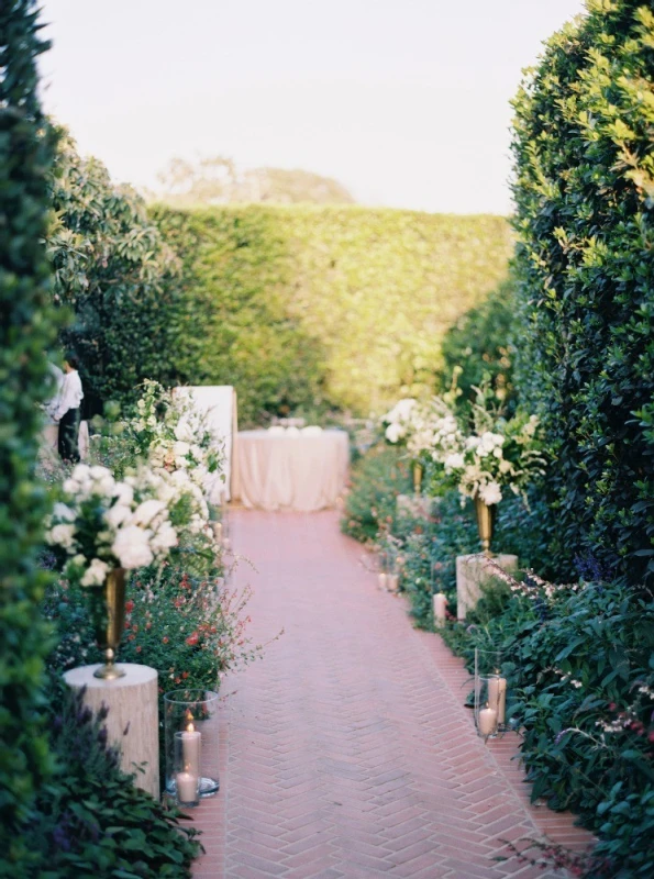 A Vintage Wedding for Beth and Mark