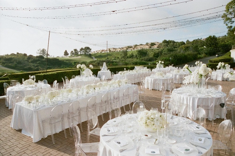 A Modern Wedding for Amy and Mario