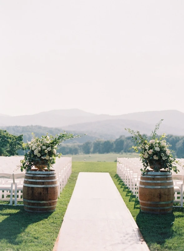 A Classic Wedding for Ashley and Chad