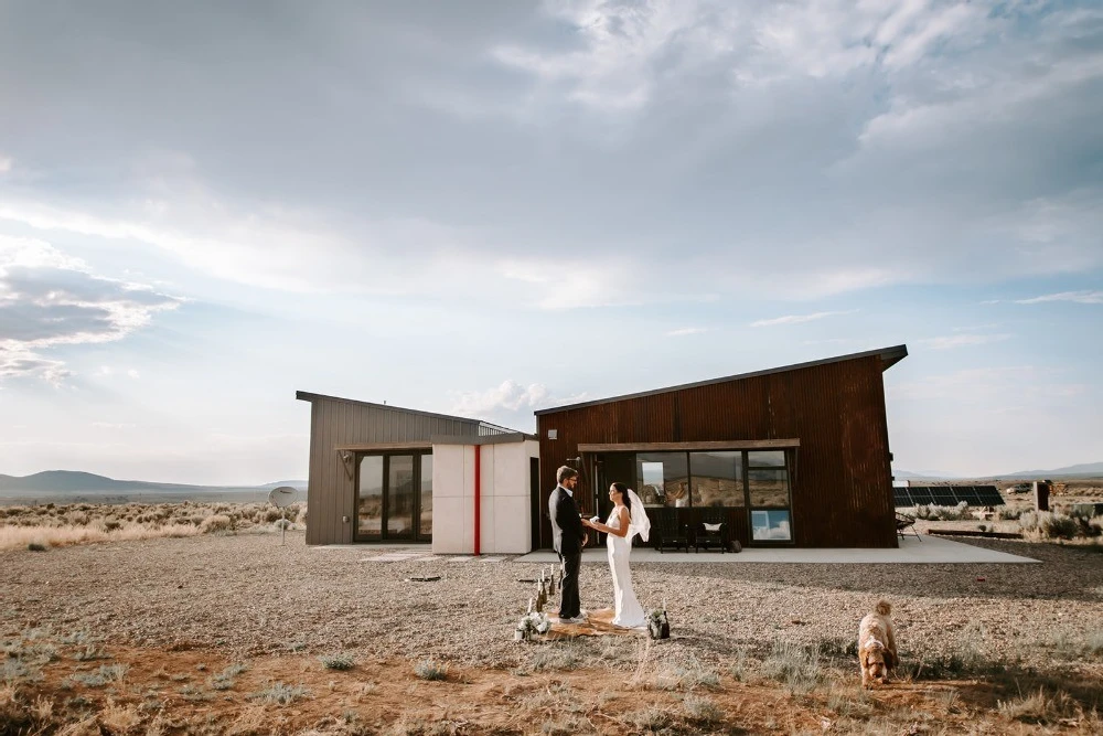 A Desert Wedding for Samantha and Zach