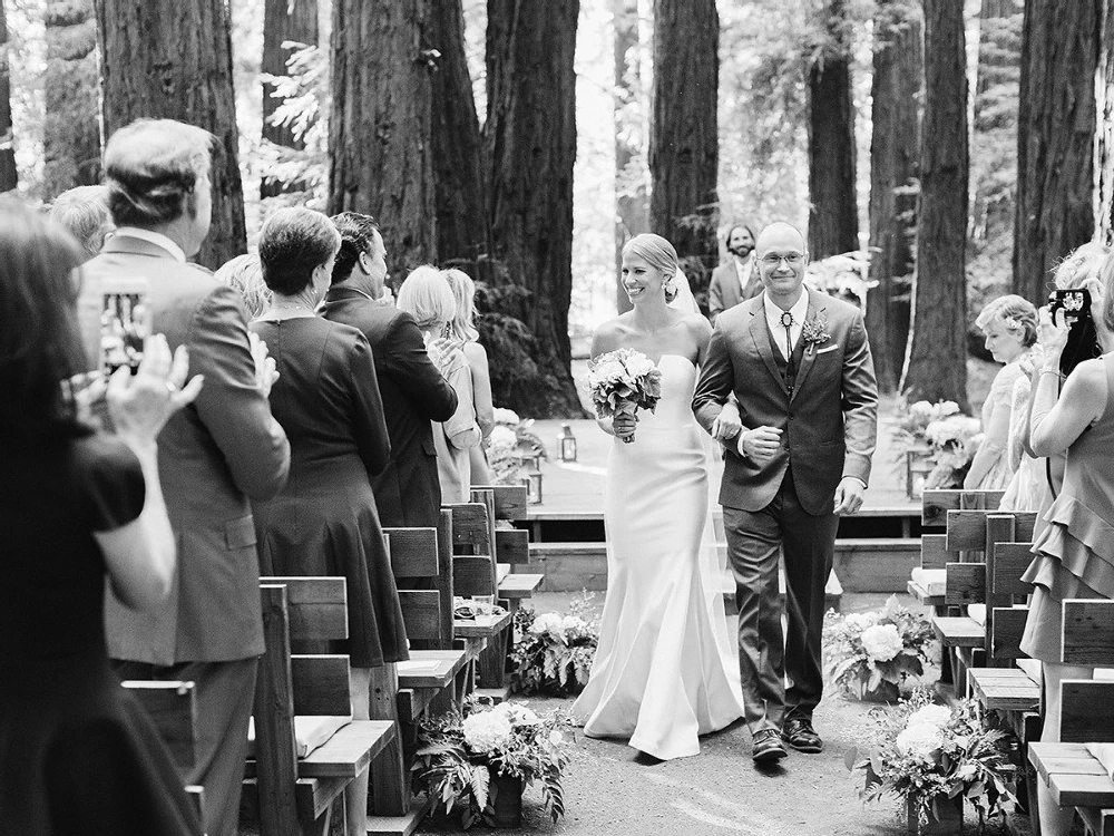 An Outdoor Wedding for Hilary and Joe