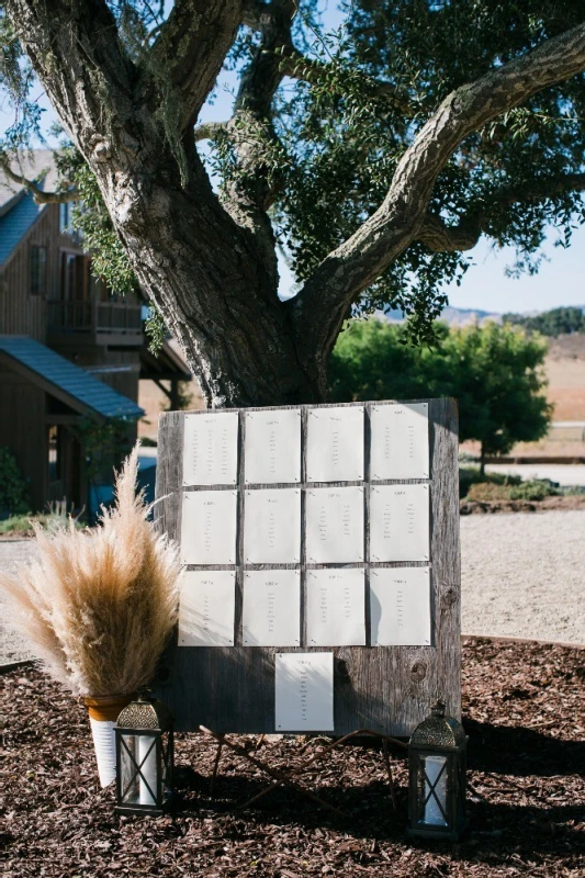 A Rustic Wedding for Moira and Ryan