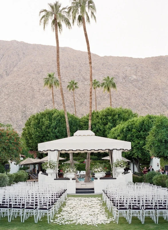 An Outdoor Wedding for Hilary and Adam