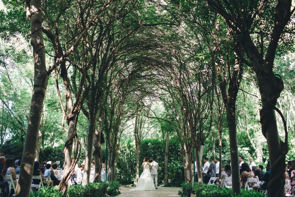 A Wedding for Vicky and Franco