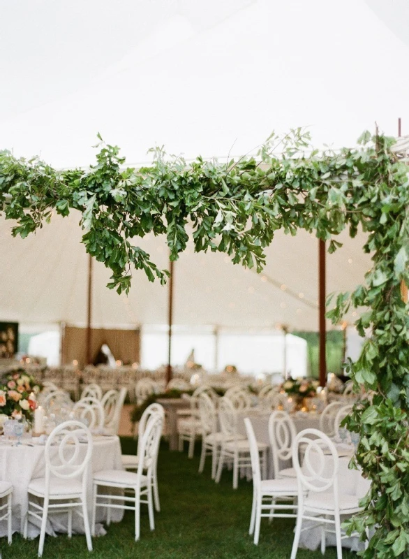 A Classic Wedding for Jaime and Brendan