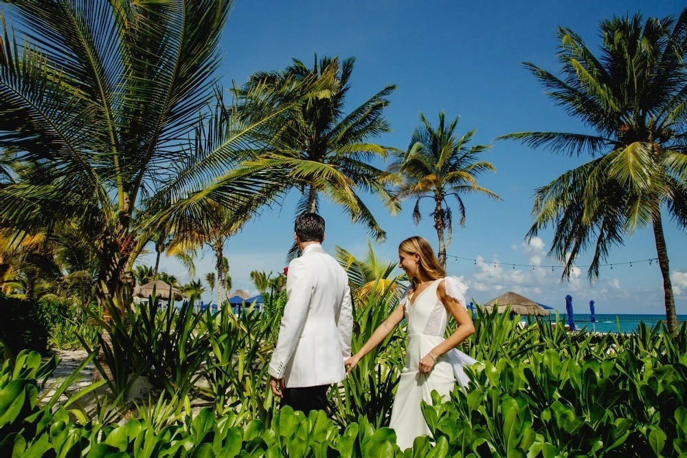 A Rustic Wedding for Carey and Carl