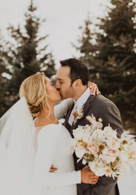 A Mountain Wedding for Shannon and Ben