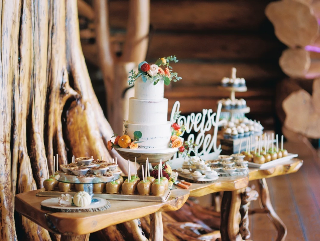 A Rustic Wedding for Kristen and Matt