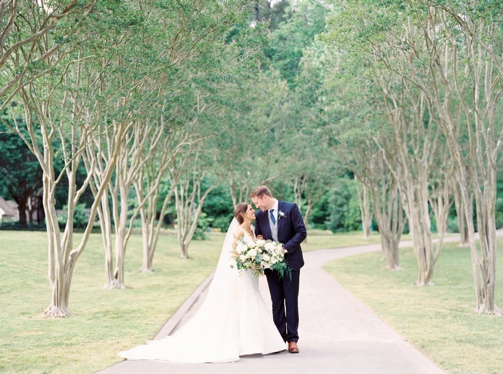 An Outdoor Wedding for Danielle and Toby