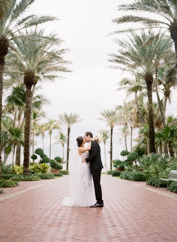 A Beach Wedding for Amanda and David