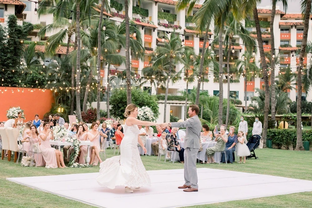 A Beach Wedding for Haley and Baron