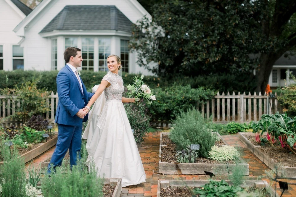 A Classic Wedding for Molly and Robert