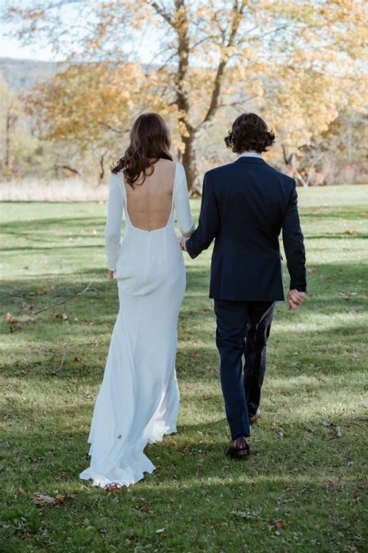 A Garden Wedding for Carol and Christopher