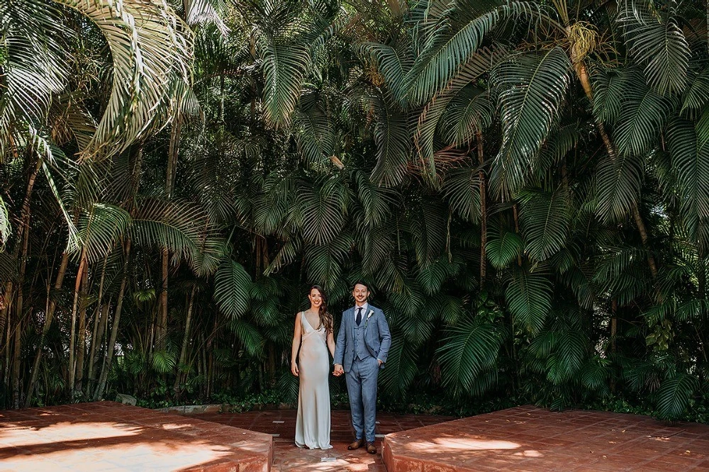 A Beach Wedding for Corinne and Brian