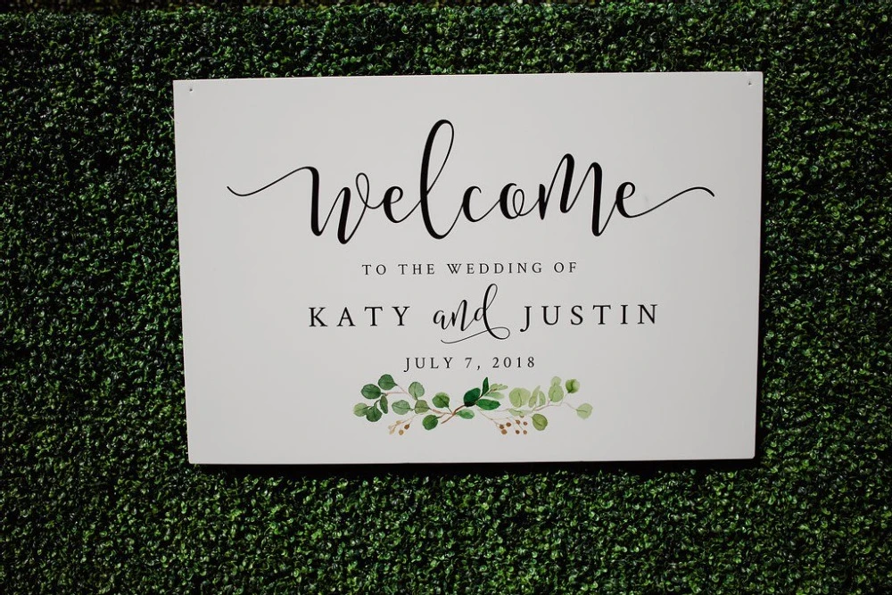 An Outdoor Wedding for Katy and Justin